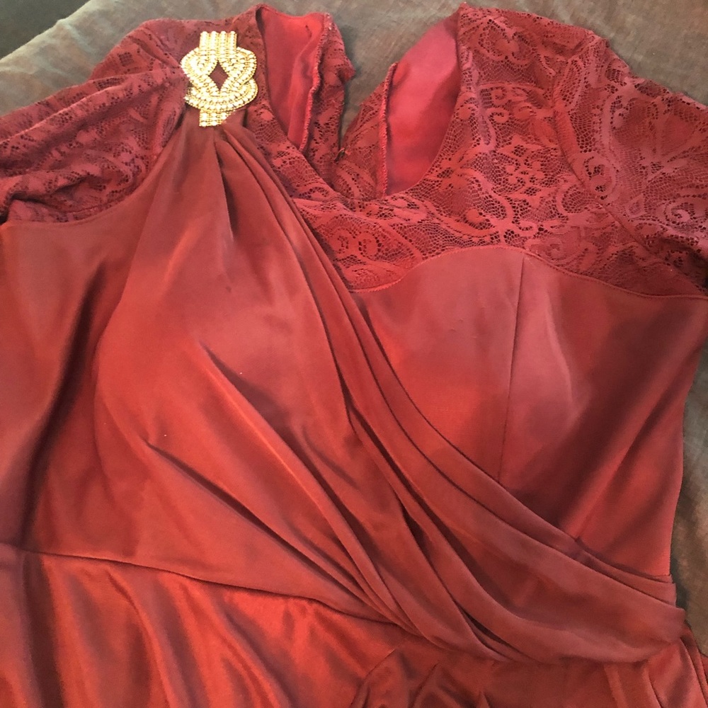 Women’s dress color wine